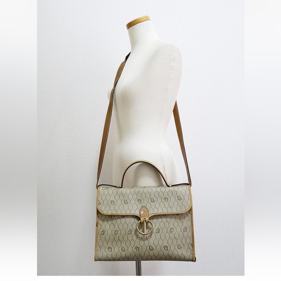 Dior Beige and Tan Shoulder Bag - Picture 1 of 16